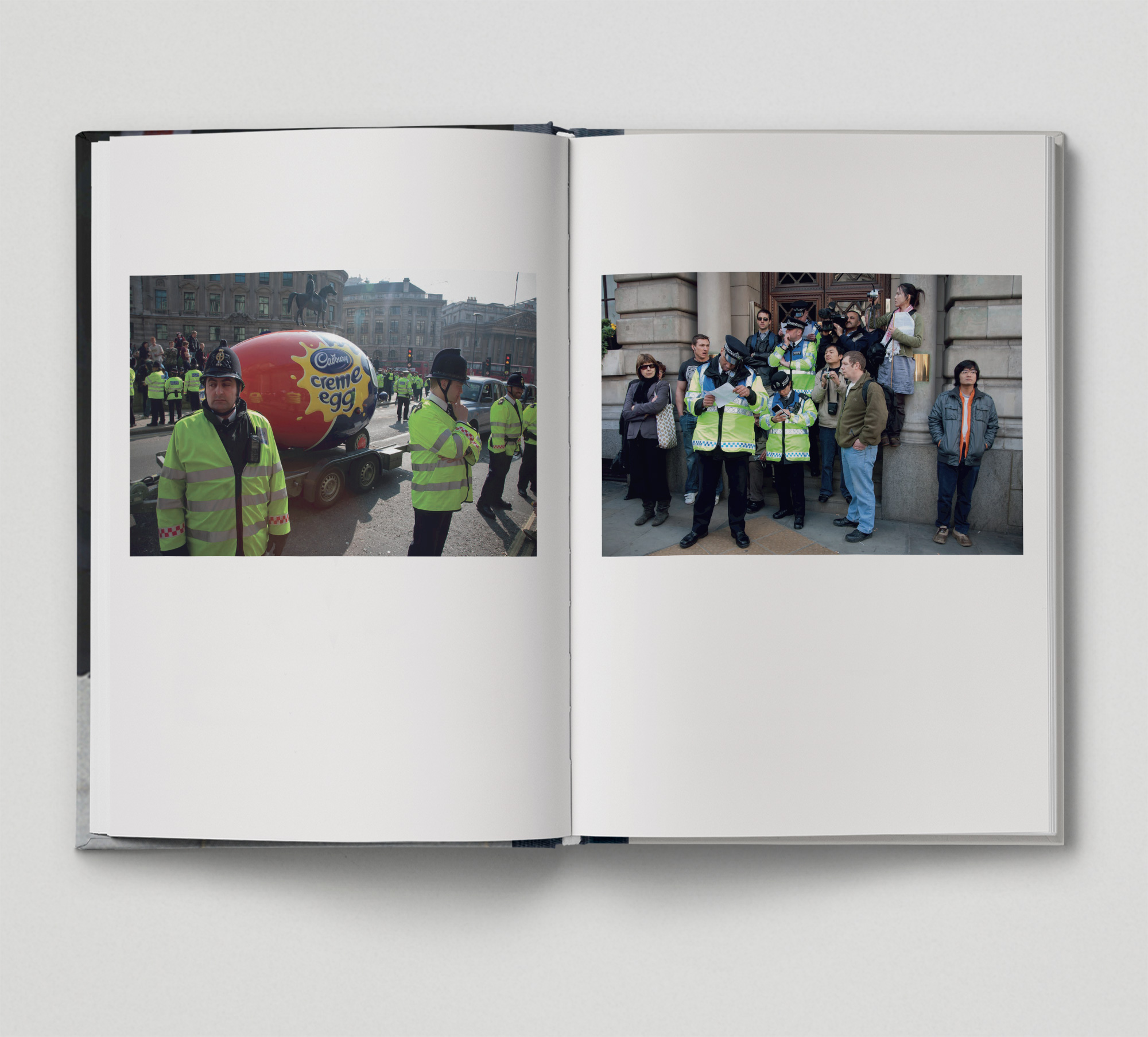 The-Crash_spread4.jpg
